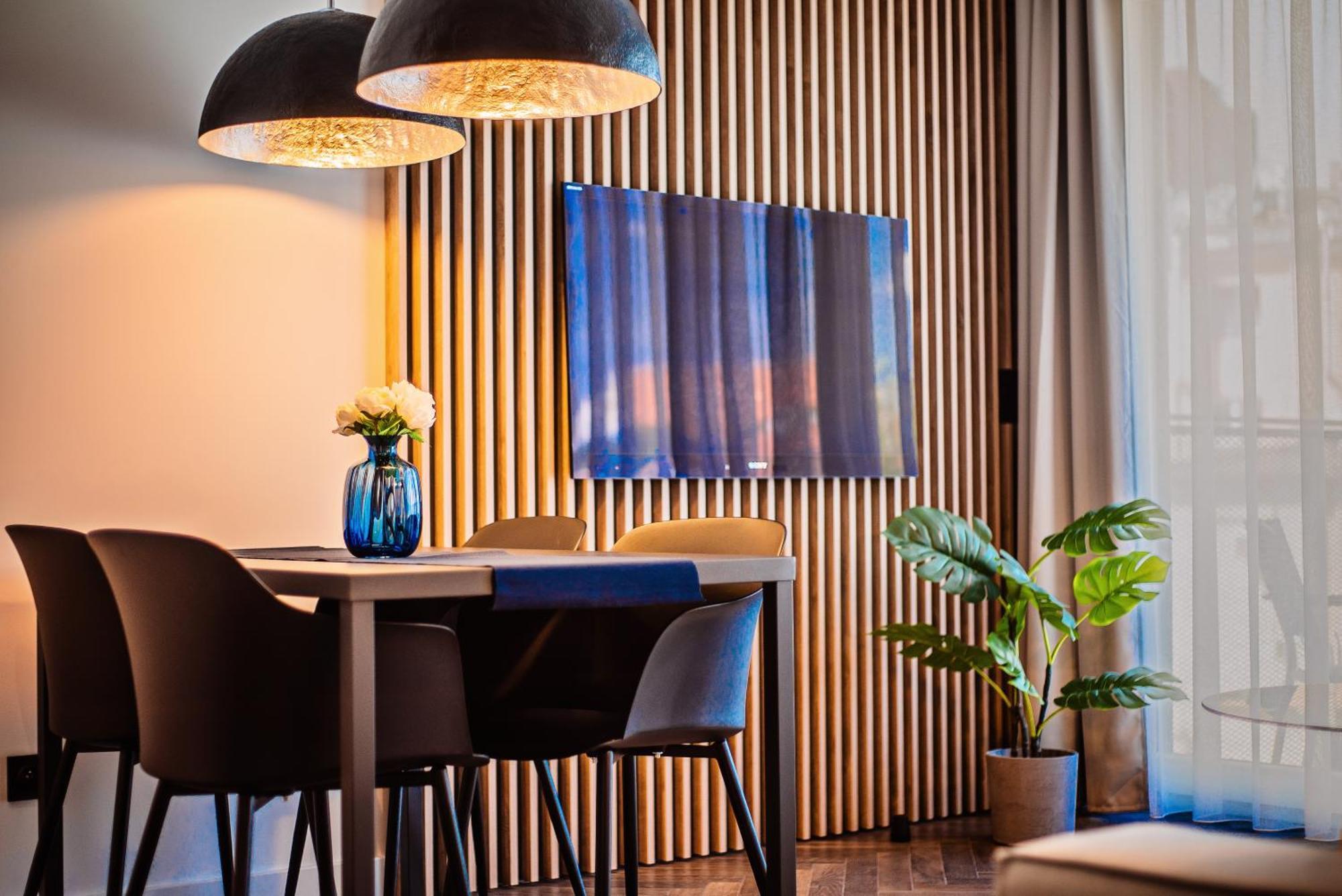 Apartamenty Homely Place Serce Poznania - Stary Rynek - Parking Oda fotoğraf