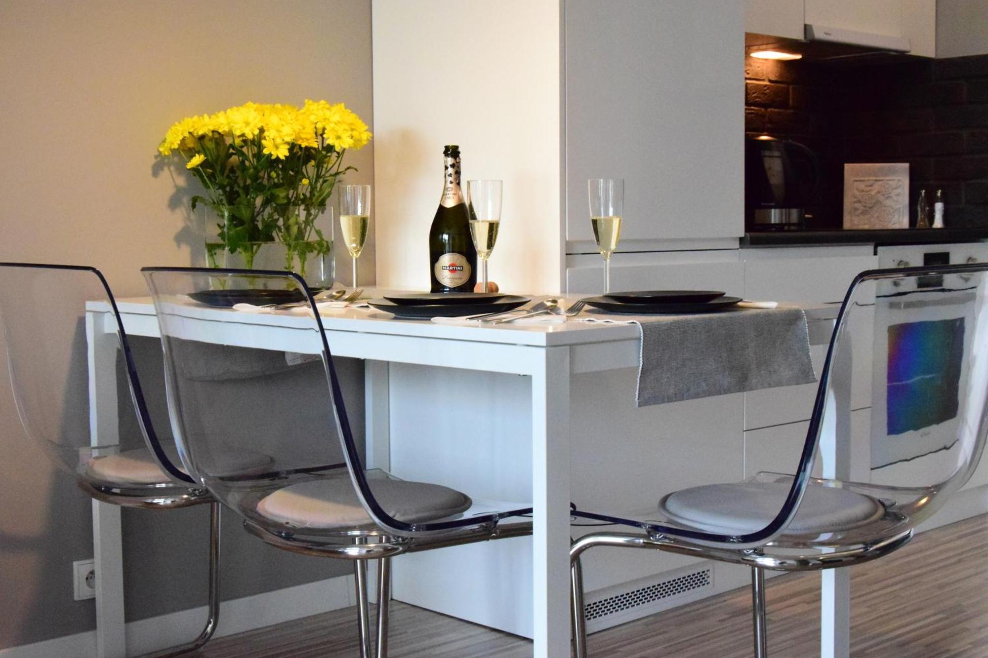Apartamenty Homely Place Serce Poznania - Stary Rynek - Parking Oda fotoğraf